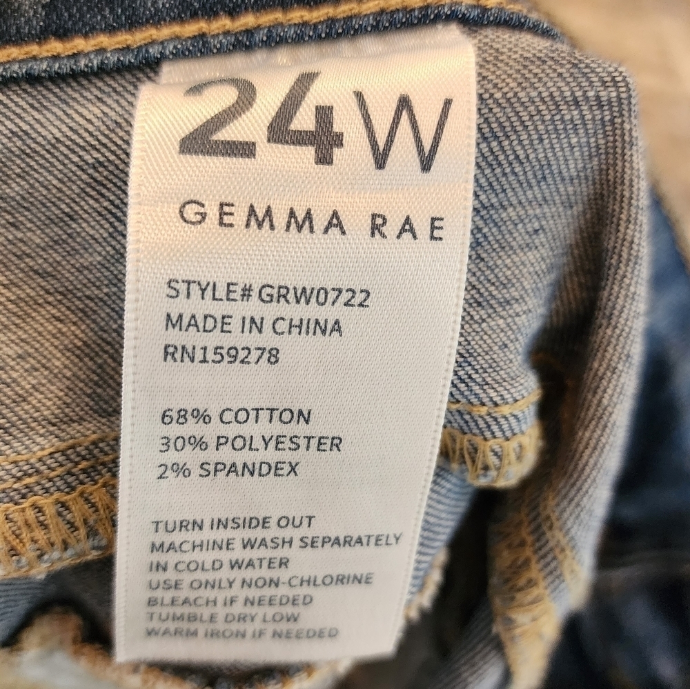 Gemma Rae Stretch Denim Highrise Distressed Jeans Women's Plus Size 24W - Picture 3 of 16